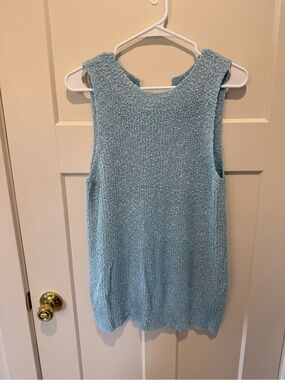 Light Blue Knit Sleeveless Tunic Top